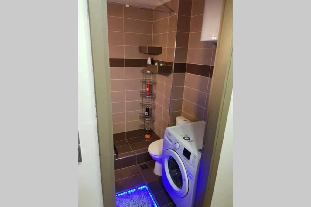 Apartments "Antonis" Nea Filadelfia Атина Екстериор снимка